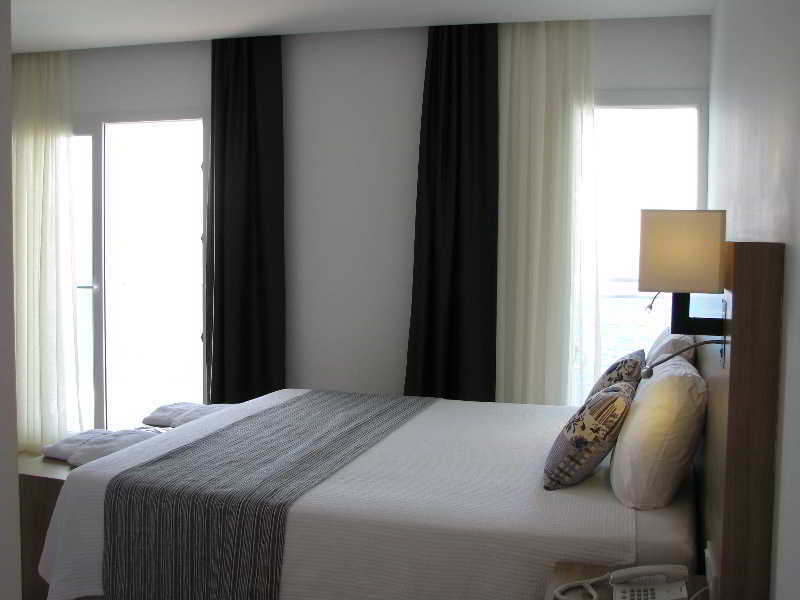 Rhapsody Hotel คาช ภายนอก รูปภาพ