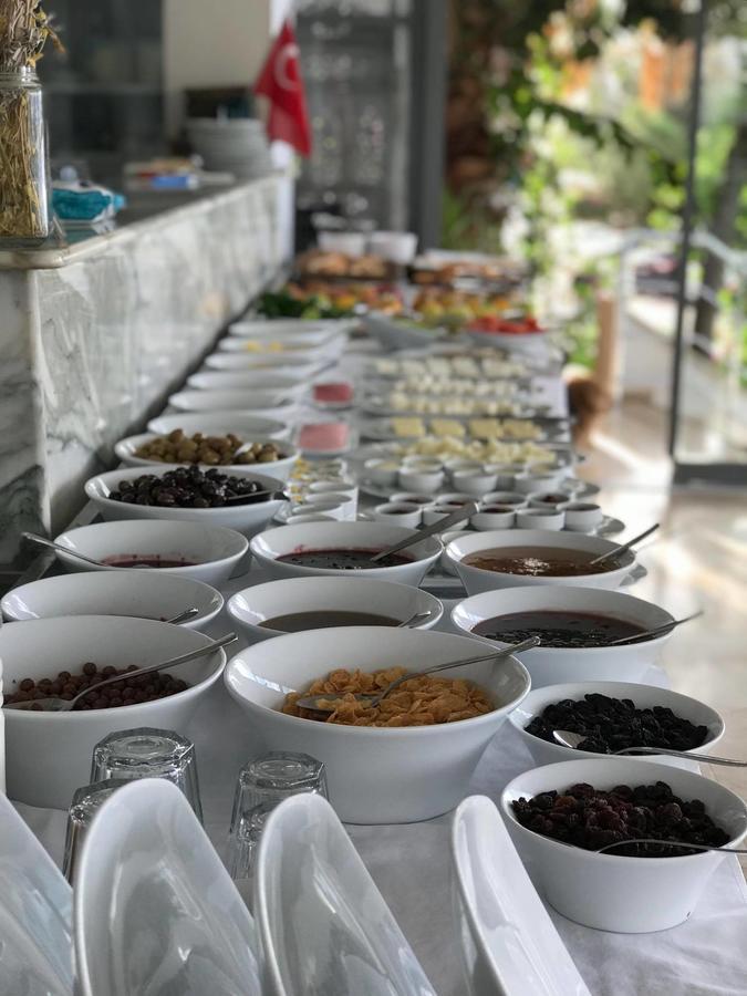 Rhapsody Hotel คาช ภายนอก รูปภาพ