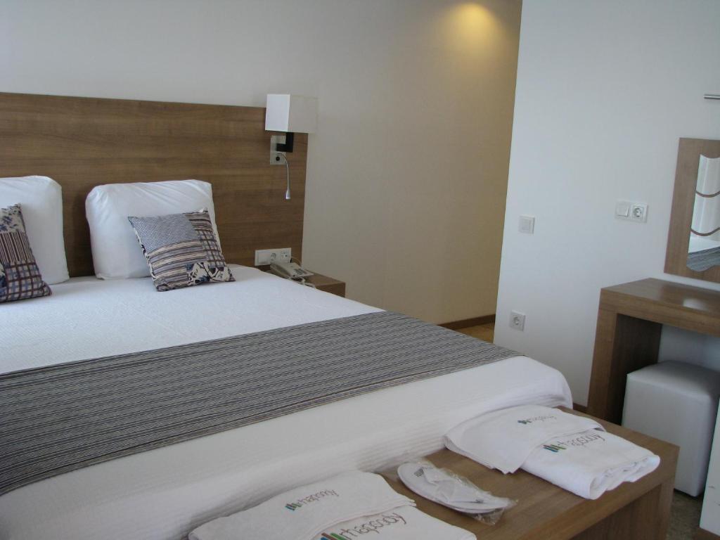 Rhapsody Hotel คาช ภายนอก รูปภาพ
