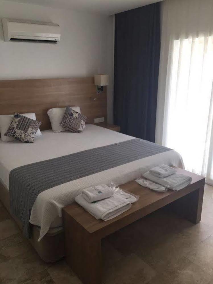 Rhapsody Hotel คาช ภายนอก รูปภาพ