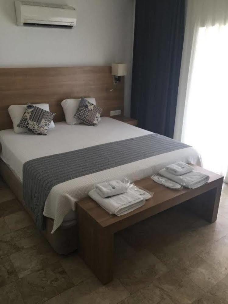 Rhapsody Hotel คาช ภายนอก รูปภาพ